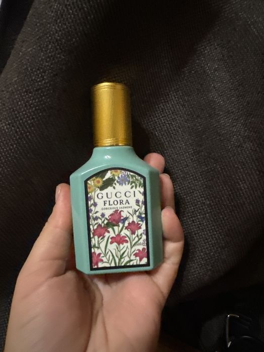 Парфуми Gucci flora gorgeus jasmine