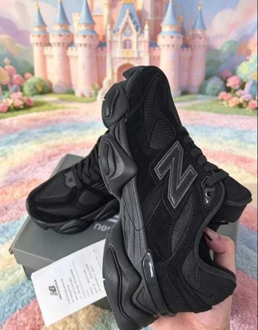 New Balance 9060 Triple Black R.39.5