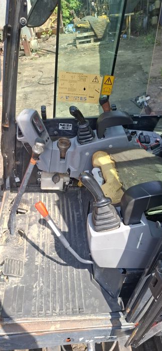 Minikoparka kubota u27 17rok  2,6tony 2lyzki transport