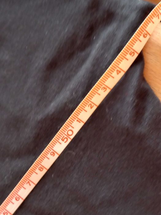 Bluza czarna z lamówkami