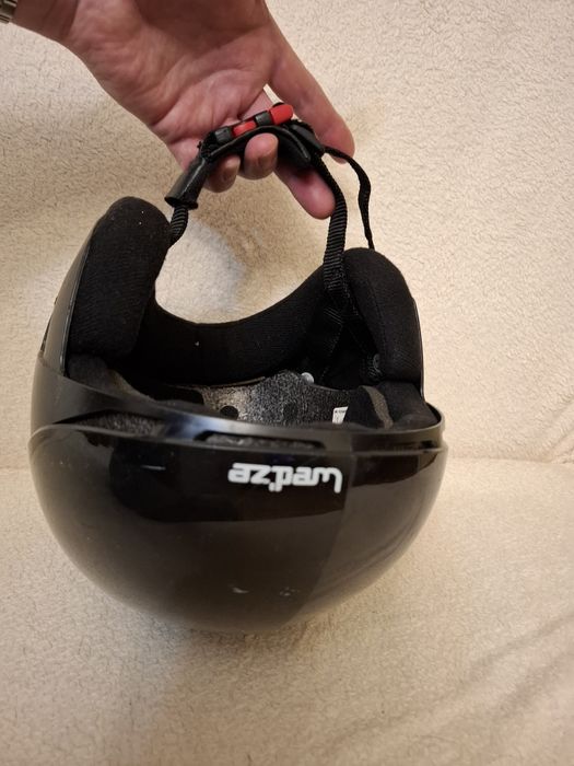 Kask narciarsko - snoawboardowy MRZ 400 CA