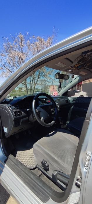 Mitmitsubishi lancer 9