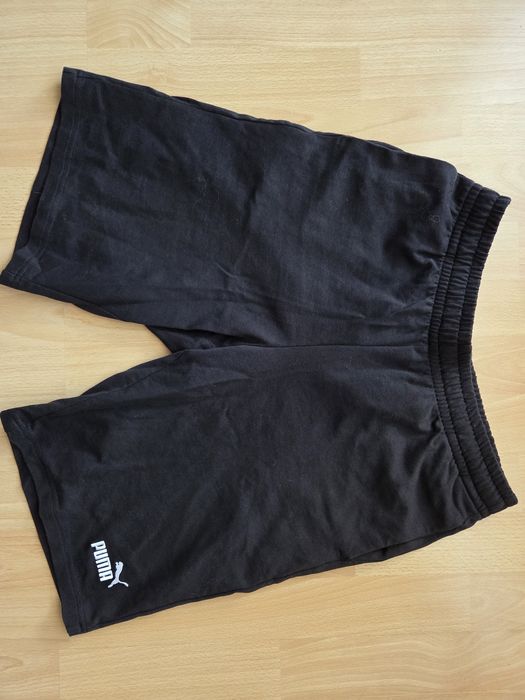 spodenki Puma czarne r. 164 na metce jest XL jak NOWE