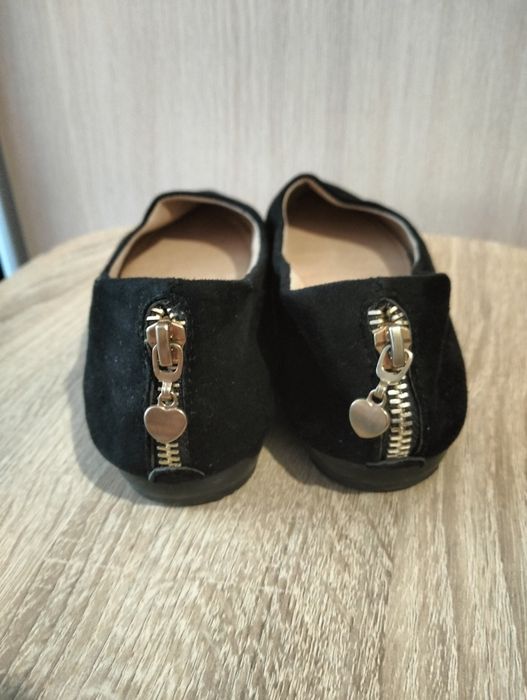 Балетки жіночі чорні