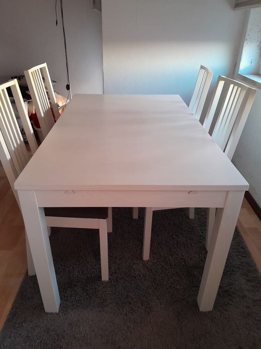 Mesa de refeição Ikea + 4 cadeiras