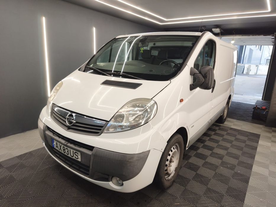 Opel Vivaro 2.0 2014 3 Lugares - Traffic