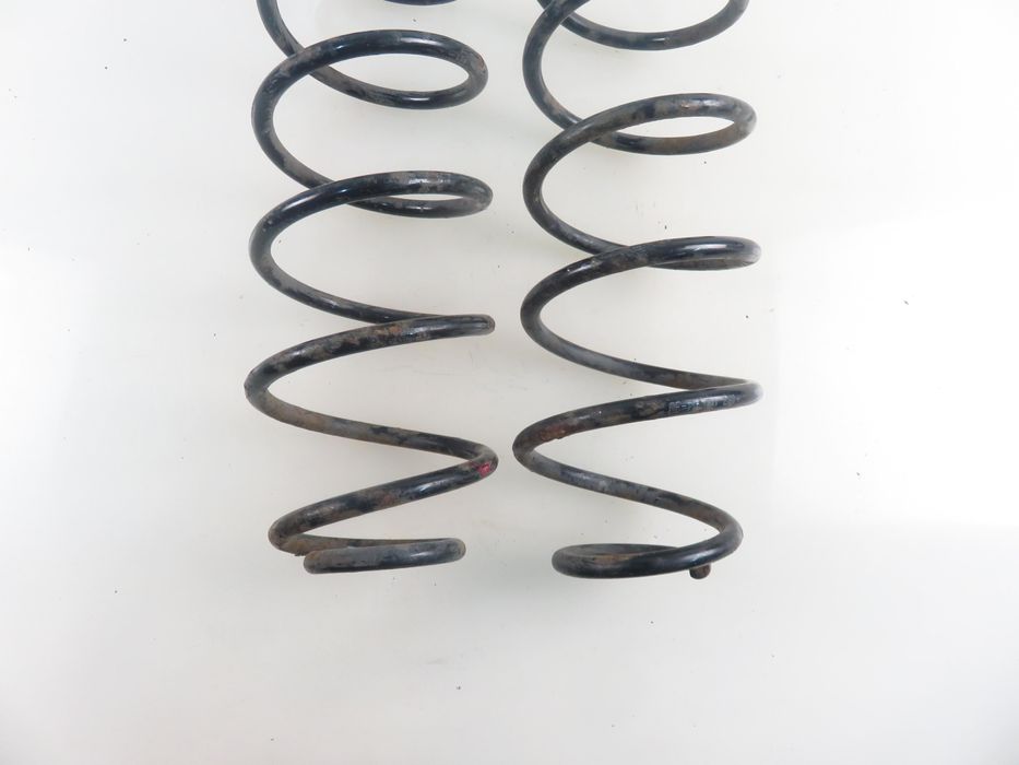 Sprężyna Tył Citroen C3 II (sc_) 1.4 Vti 95 - 8fp (ep3)