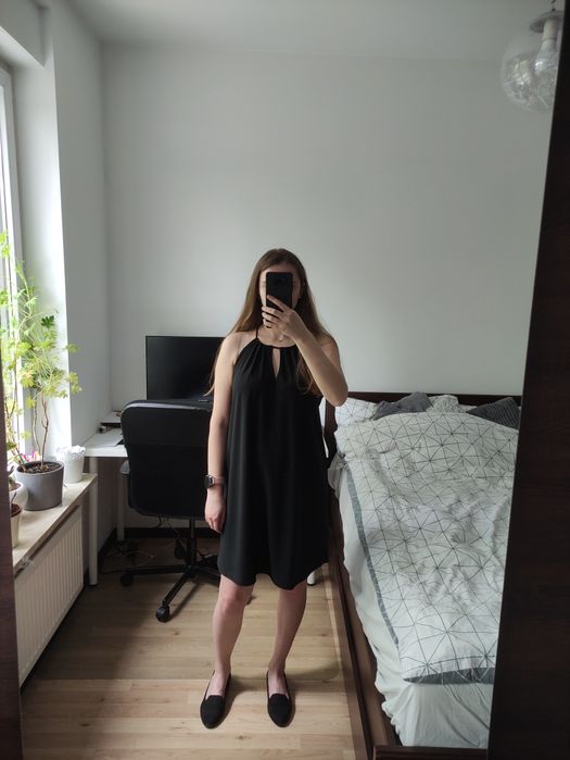 Czarna sukienka z Mango rozmiar 38