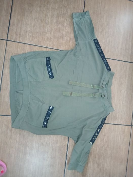 Swetereki bluza 42-44