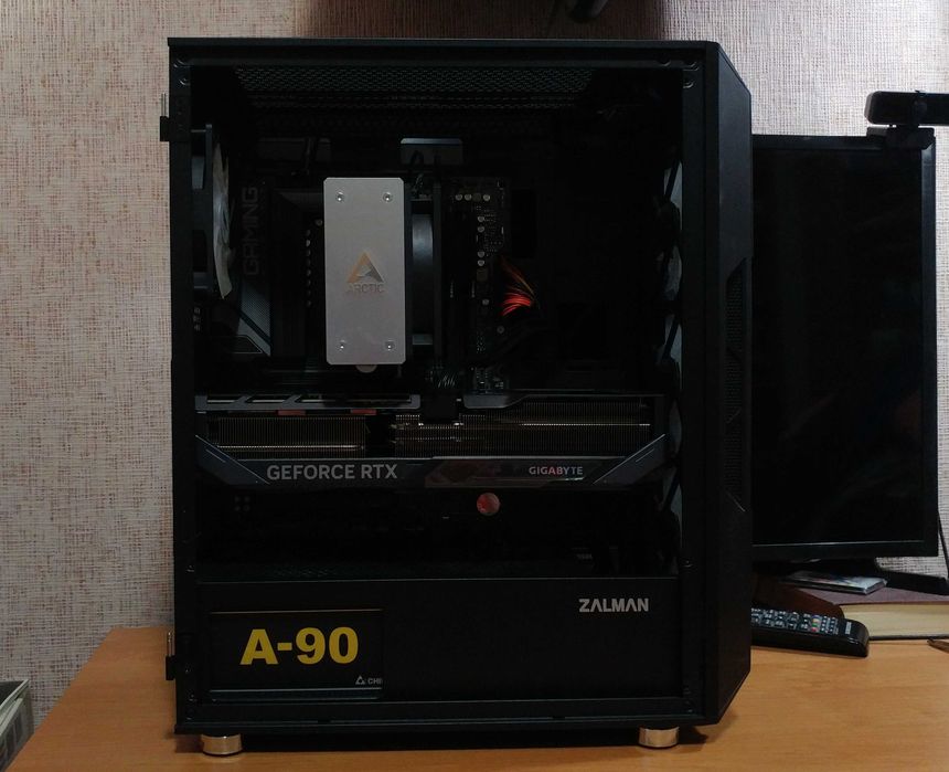 Ryzen R7 7700 32gb 1tb 5070ti 16