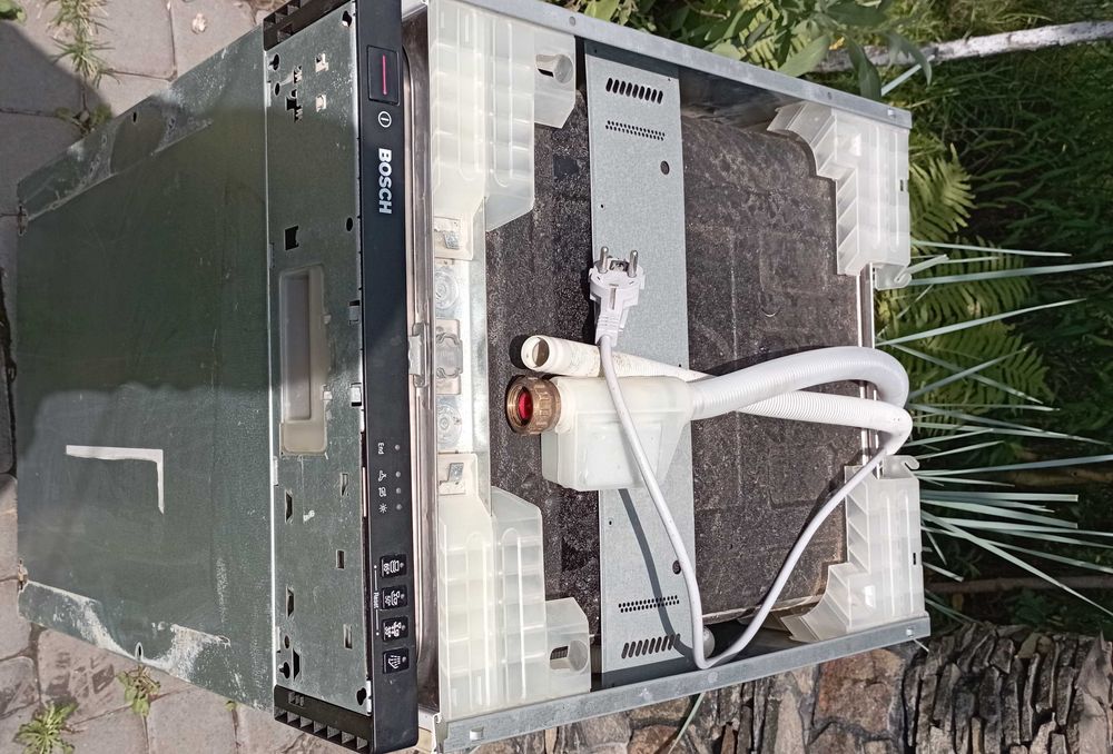 посудомийна машина Bosch SRV43A23