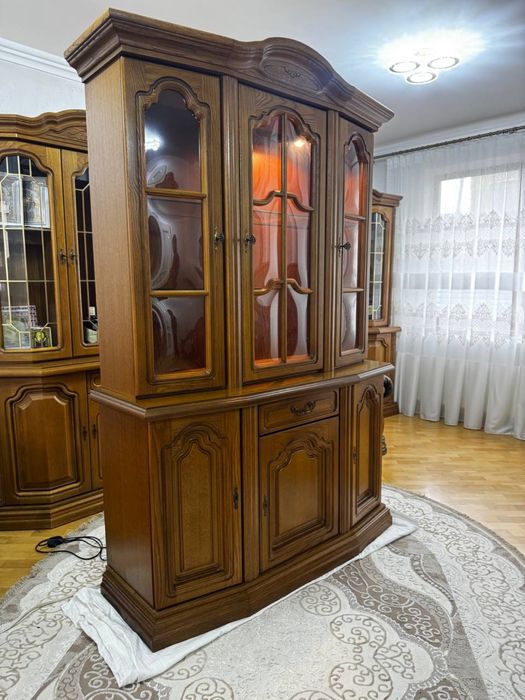 Меблі з Європи (дубові)