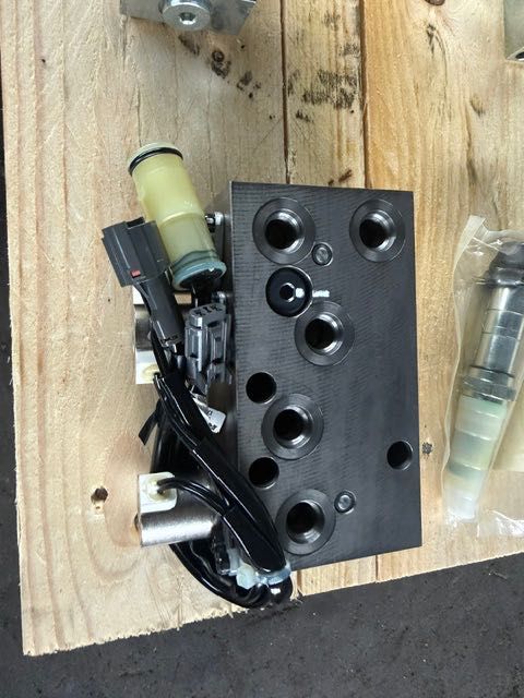 paleta hydrauliki nowa do maszyn budowlanych