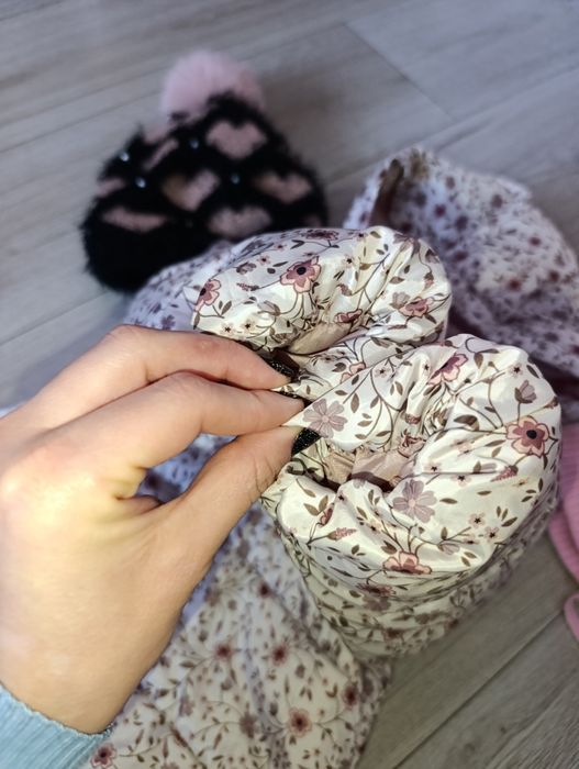 Куртка на дівчинку ВЕСНА H&M 9-12 міс (80 см)