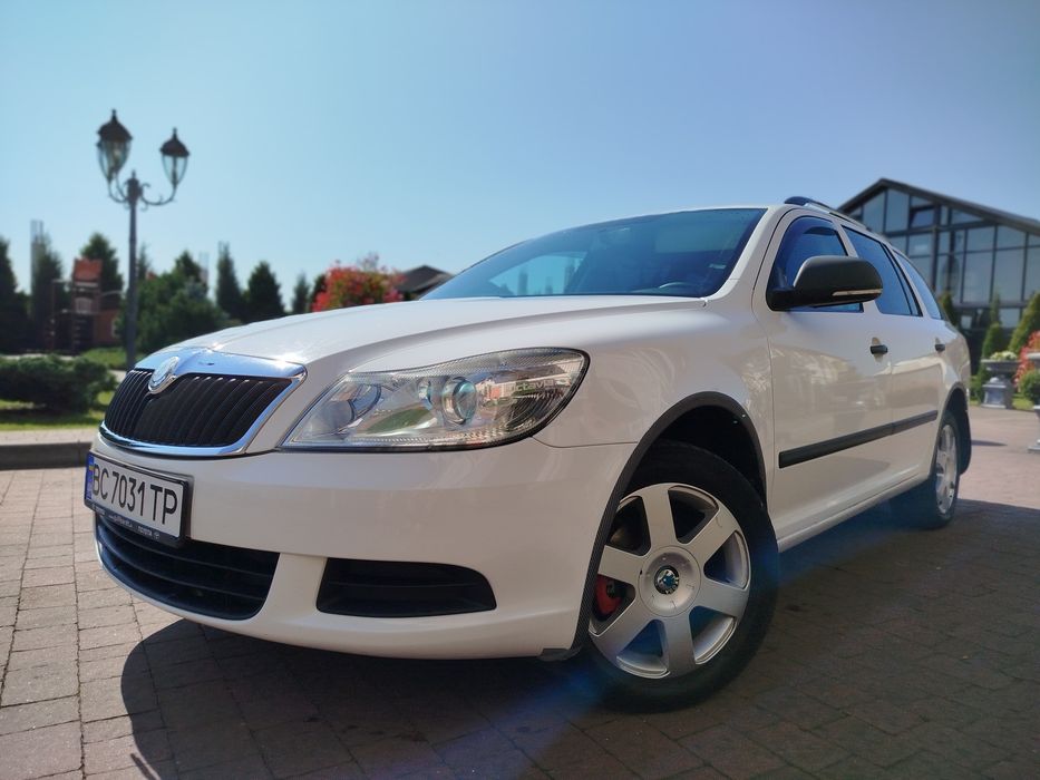 Продам Шкода Октавія 1.6газ,Бен,2009р.