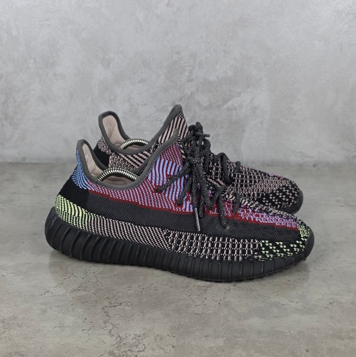 Кросівки Adidas Yeezy Boost 350 V2