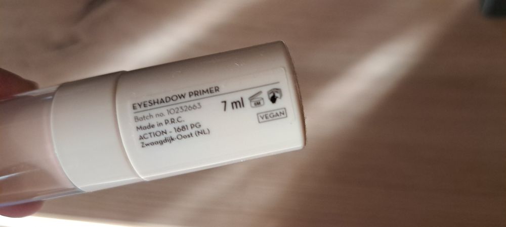 Max&more primer baza pod cienie