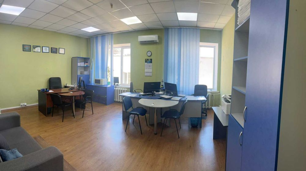 Пропонуємо до оренди офісне приміщення в центрі міста