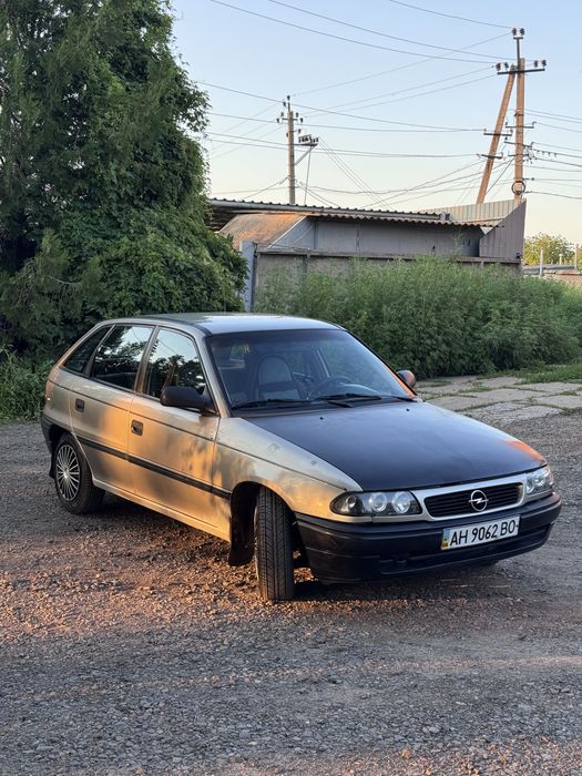 Opel Astra F 1996 р. 1,4 газ-бензин
