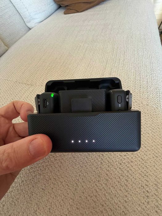 DJI Mic (2 TX + 1 RX) com estojo de carregamento, como novo