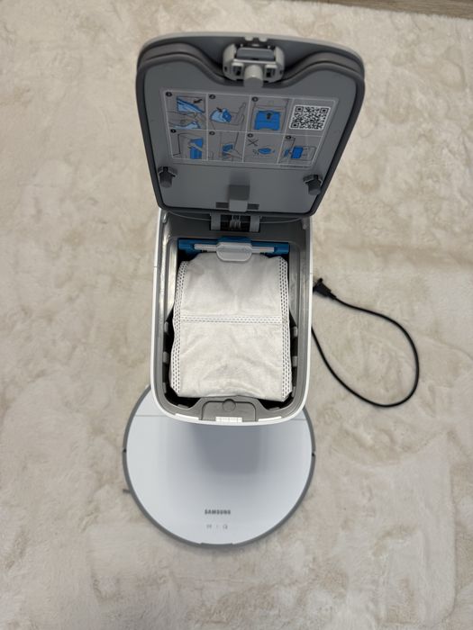 Робот-пилосос Samsung Jet Bot+ VR30T85513W/EV