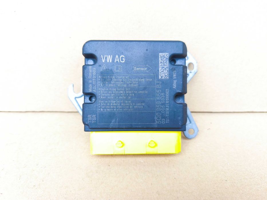 VW Golf VII Tiguan II sensor AIRBAG moduł poduszek 5Q0.959.655BJ