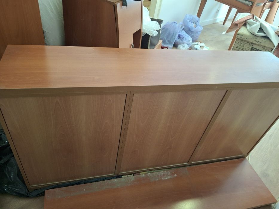 Balcão  de sala para tv e ou cristaleira