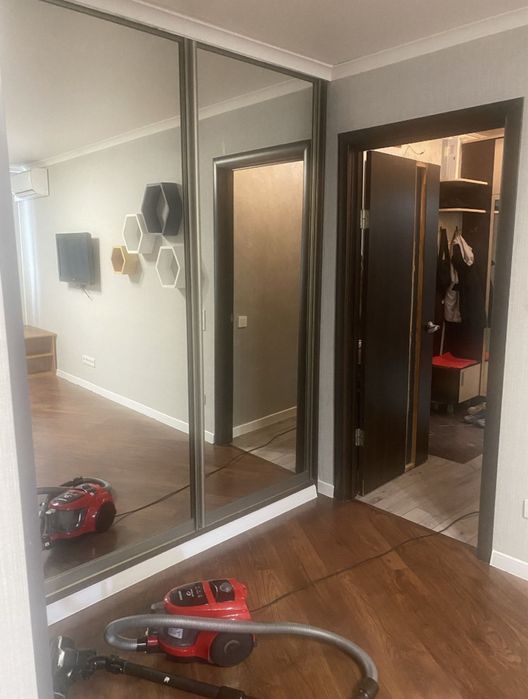 Здається 2 кімнатна квартира .