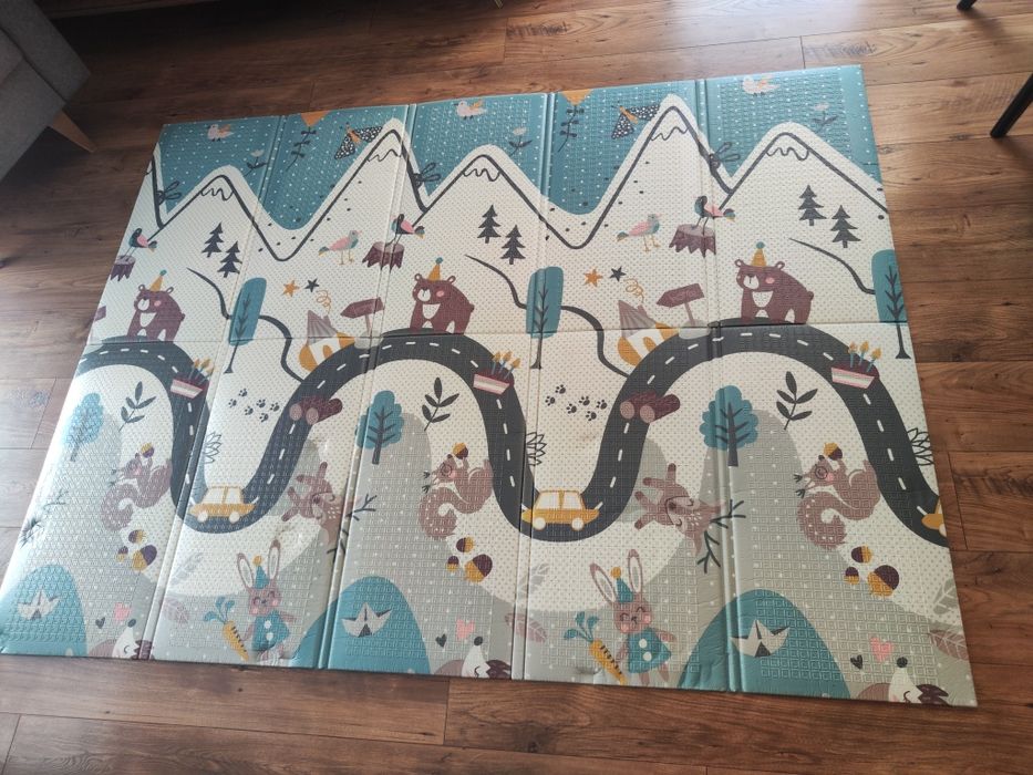 Nukido, dwustronna mata piankowa, składana, 150x200 cm