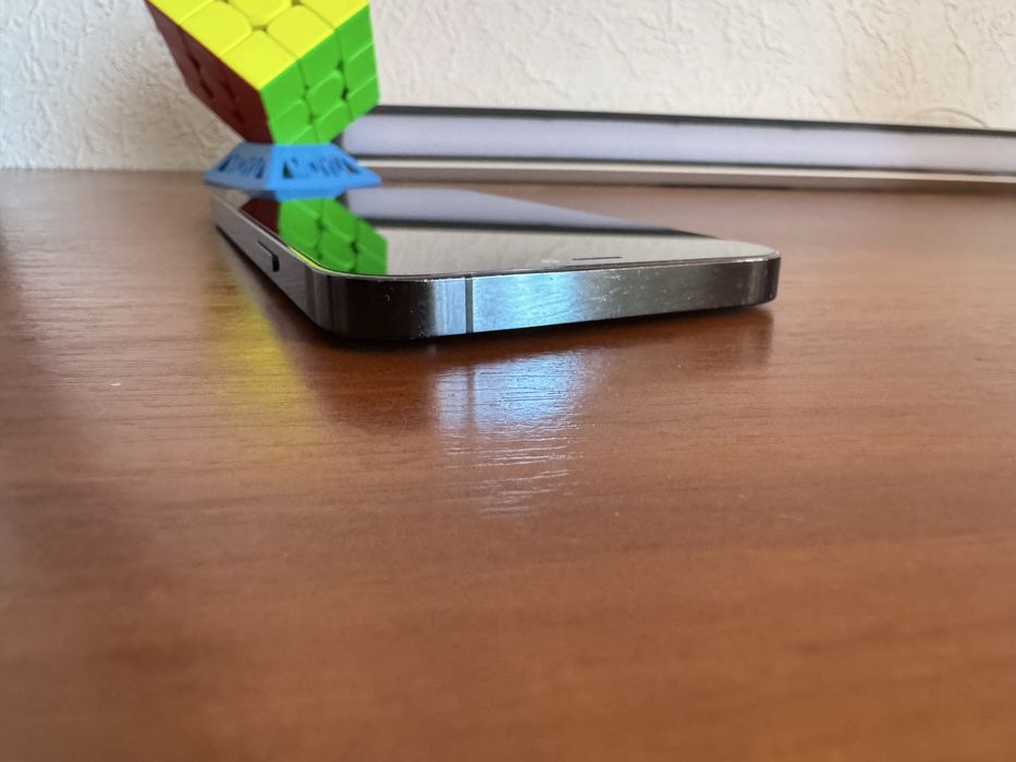 iPhone 12 Pro на 256gb у кольорі Pacific Blue