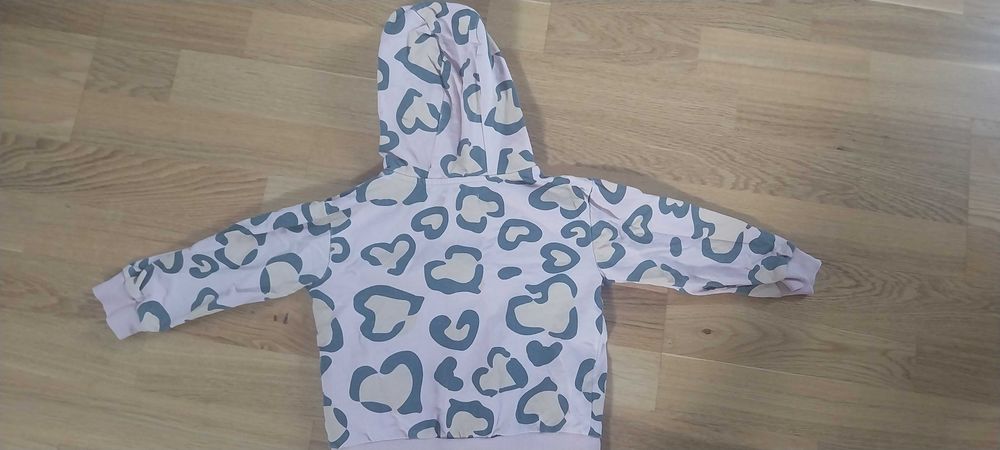Bluza dziewczęca, rozpinana, rozm. 104, marka Sinsay, stan bdb.