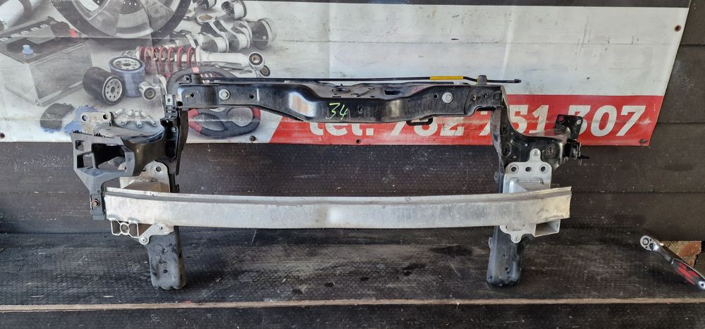 Przedni pas opel corsa e