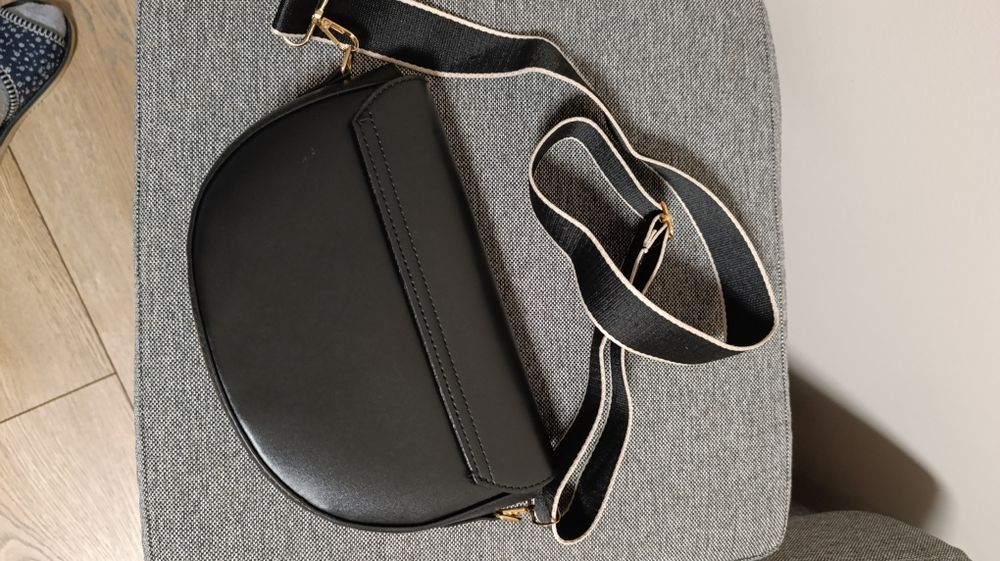 Torebka nerka nowa czarna