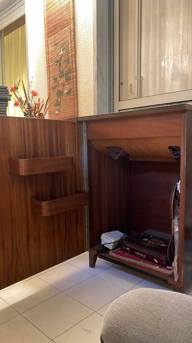 Maquina de Costura com movel