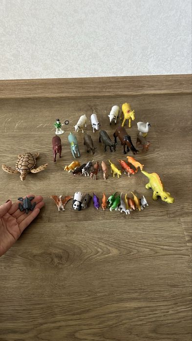 Фігурки тварин