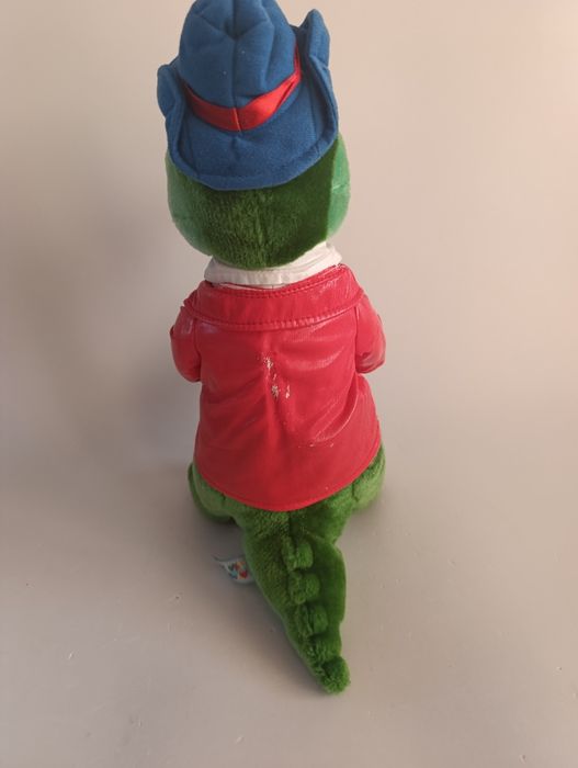 Мягкая игрушка крокодил Гена.