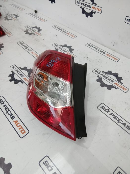 FAROLIM ESQUERDO VERMELHO CITROEN C4 1.6HDI ANO: 2012
