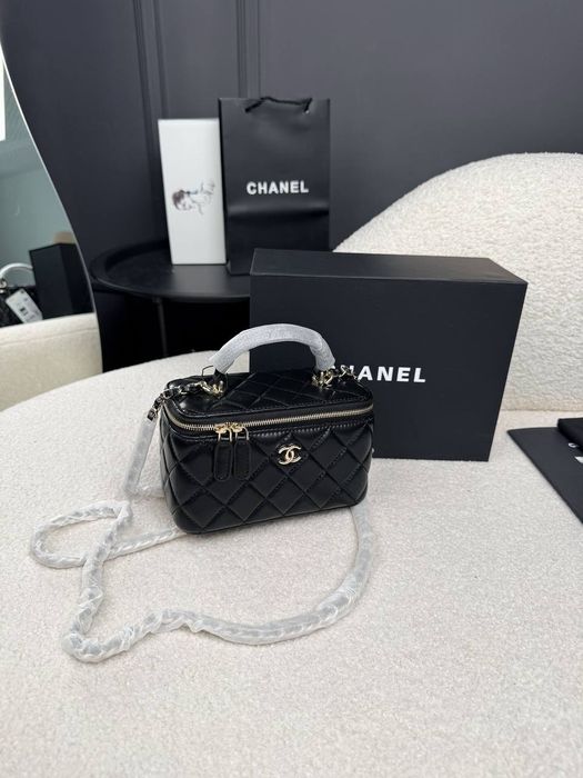 ‼️SALE‼️ Chanel Mini Vanity Case in Black Lambskin / Chanel Mini Vanity Case / женская кожаная сумочка Шанель