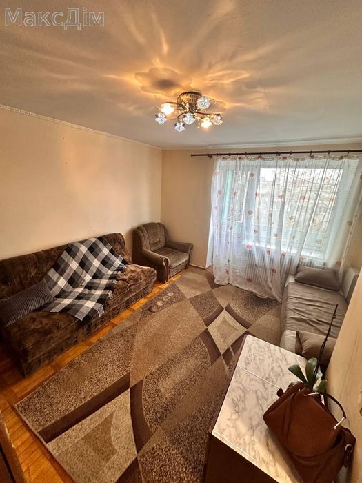 Продаж 1-кімнатної квартири в хорошому стані