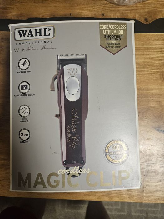 Професійна  машинка для стрижки волосся Wahl Magic Clip