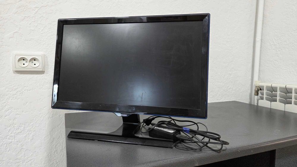Монитор LED, "SAMSUNGS22E390H ", 22 д, HDMI