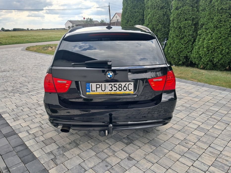 BMW Seria 3 E91 2011r
