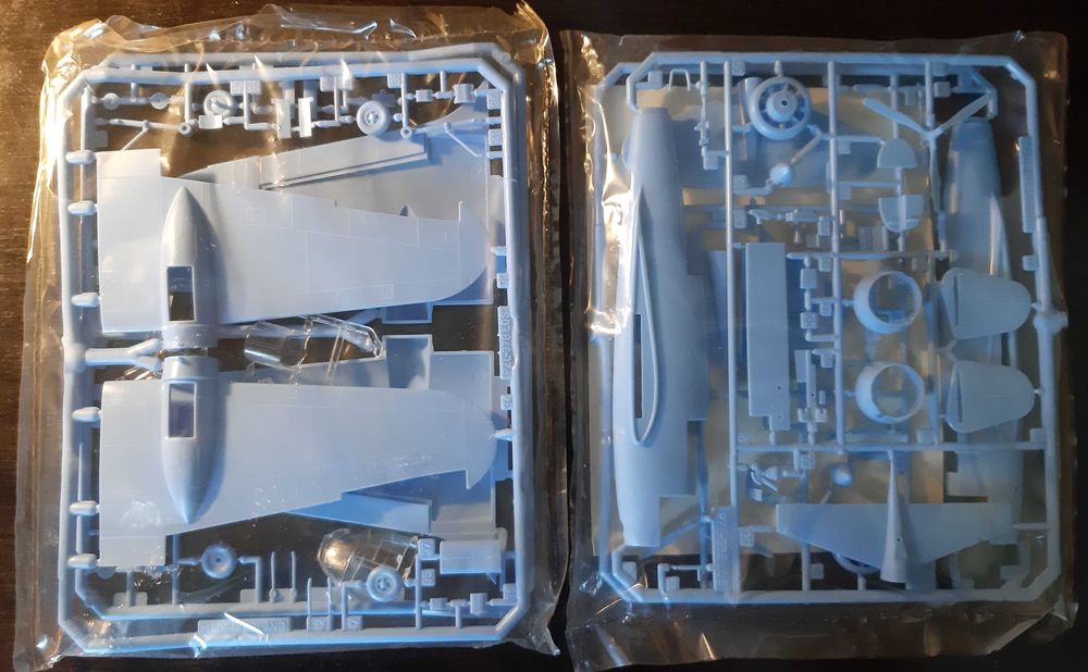 ZTS Plastyk PZL-37 A/B ŁOŚ model 1:72 duże pudełko