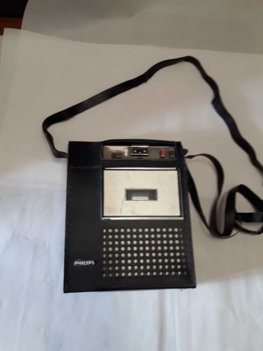 Магнитофон Philips N2203 (нет звука)