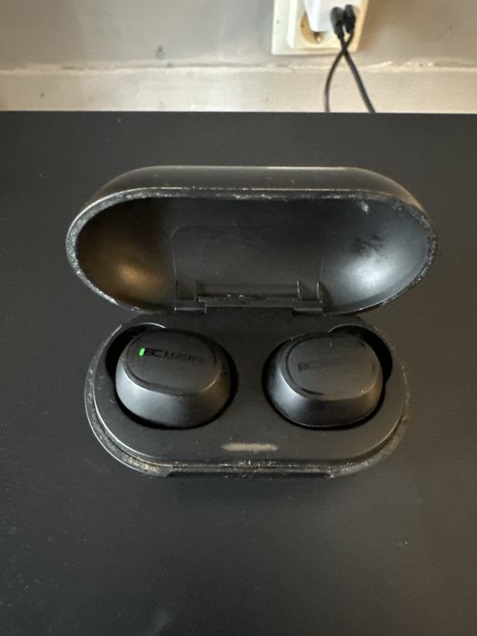 Fones Bluetooth BC MASTER Praticamente novos