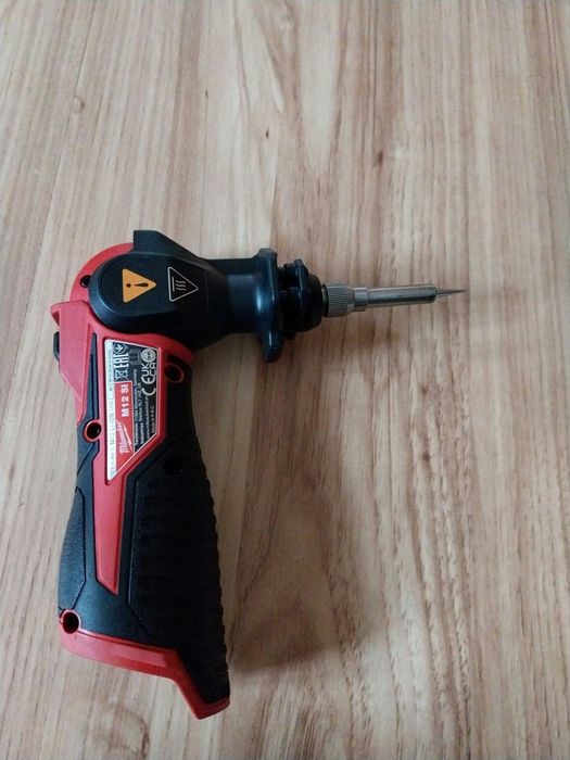 Milwaukee  M12SI