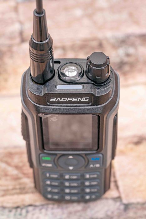 Radio amador tribanda! Baofeng UV-21 PRO, Novo.
