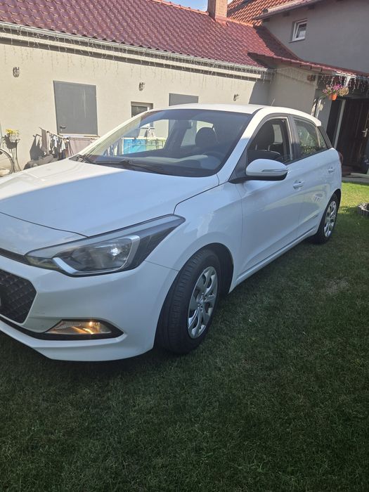 Hyundai i20 1.3 benz 2016r 135tys km