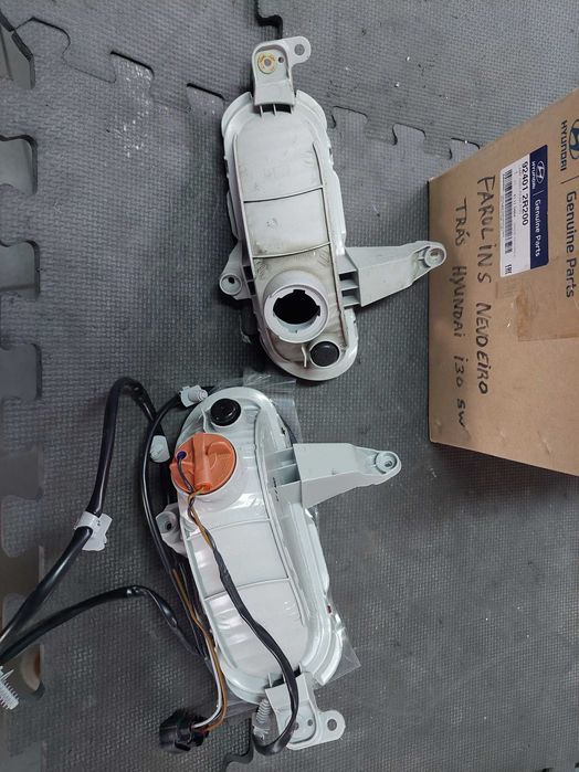 farolins nevoeiro traz esq e drt Hyundai i30