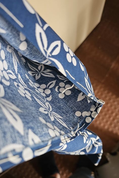 Tecido florido para costura e 4 fronhas almofadas